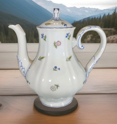 Francoma porcelain teapot selb - porcelain,